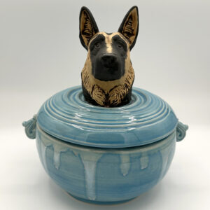 German Shepherd Vessel, Tan & Blue